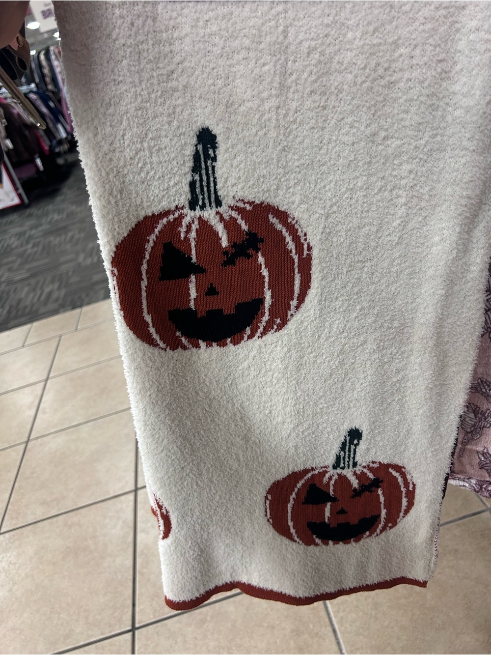 Halloween collection blanket 50x 70 soft knitted